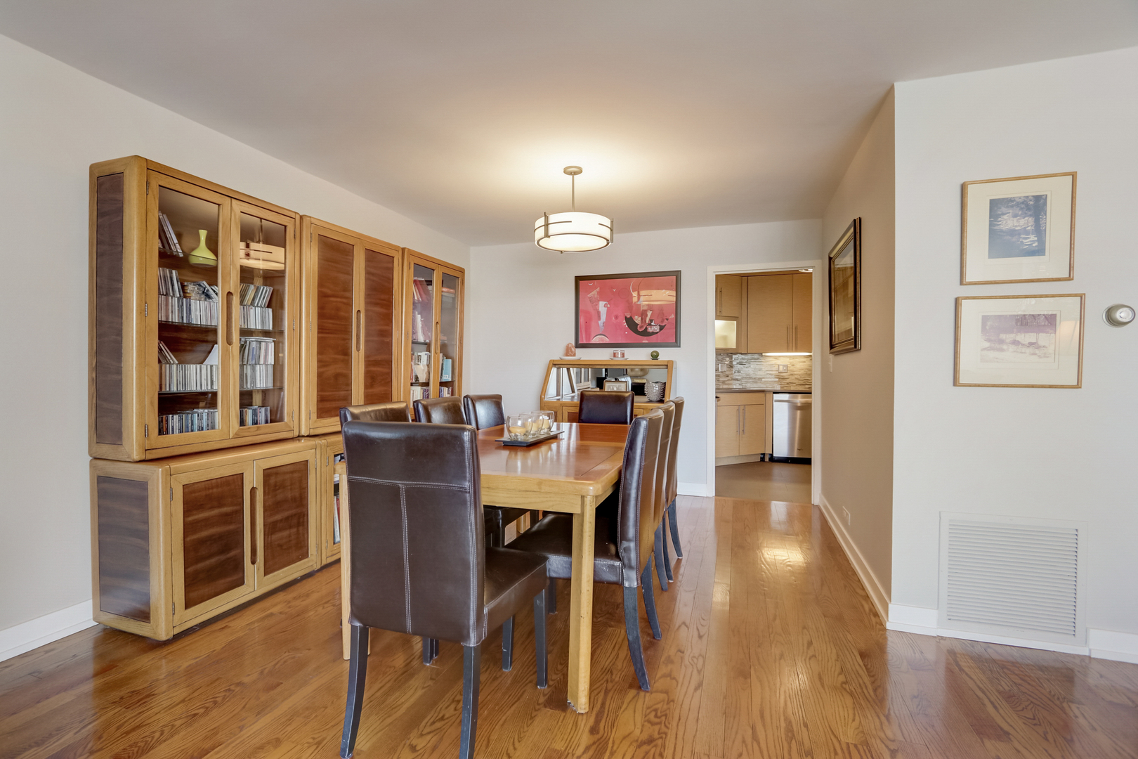 6033 North Sheridan Road, Unit 21H Chicago, IL 60660 - Photo 6 of 46
