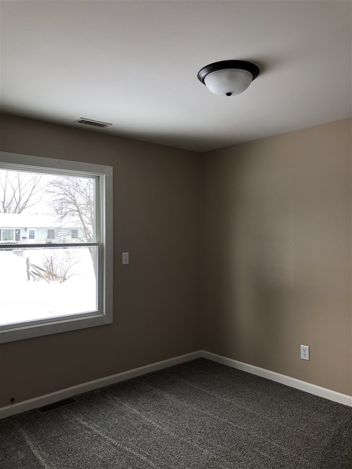 228 North 16th Street Decatur, IN 46733 - Photo 12 of 22