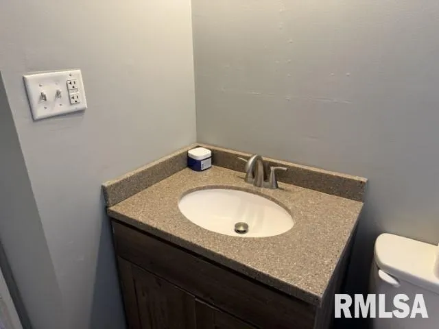 $135,000 | 1726 West Granview Drive, Quincy, IL 62301