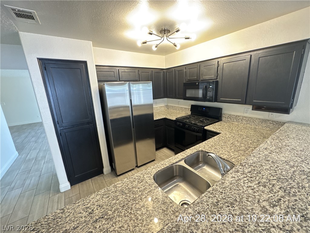 2059 Club Crest Way Henderson, NV 89014 - Photo 8 of 46