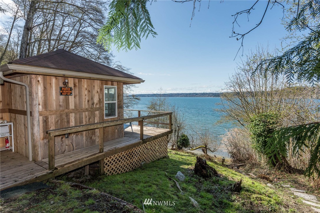 19115 Sunset Road Southwest Vashon, WA 98070 - Photo 14 of 19 Gallery Image 14