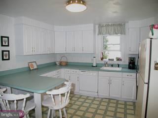 301 West Rose Valley Road Wallingford, PA 19086 - Photo 3 of 6
