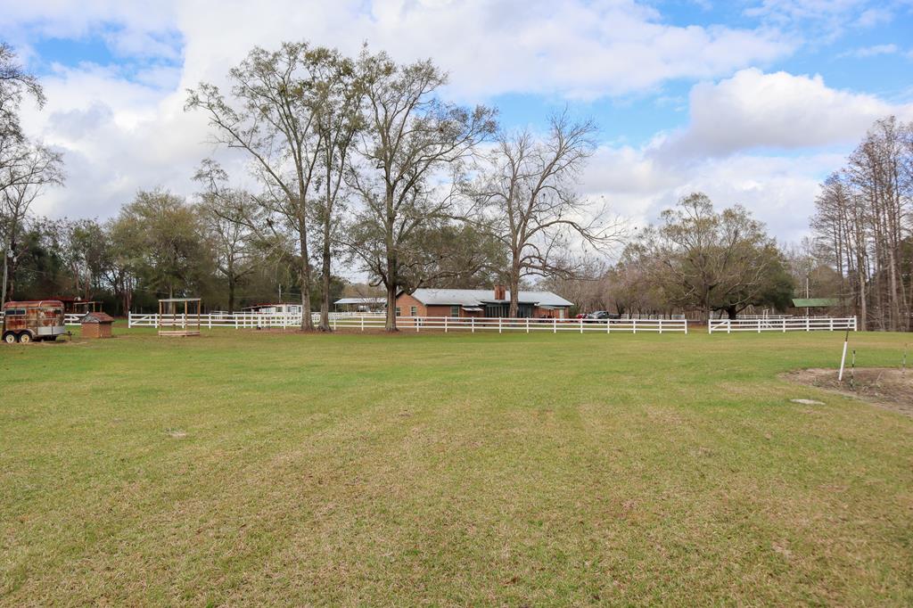 611 A J Register Road Dothan, AL 36301 - Photo 55 of 58