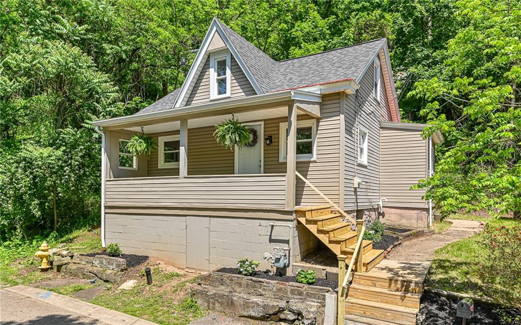 46 Winchell Street Pittsburgh, PA 15215 - Photo 1 of 18 Charming completely updated and move in ready home in Fox Chapel School District.