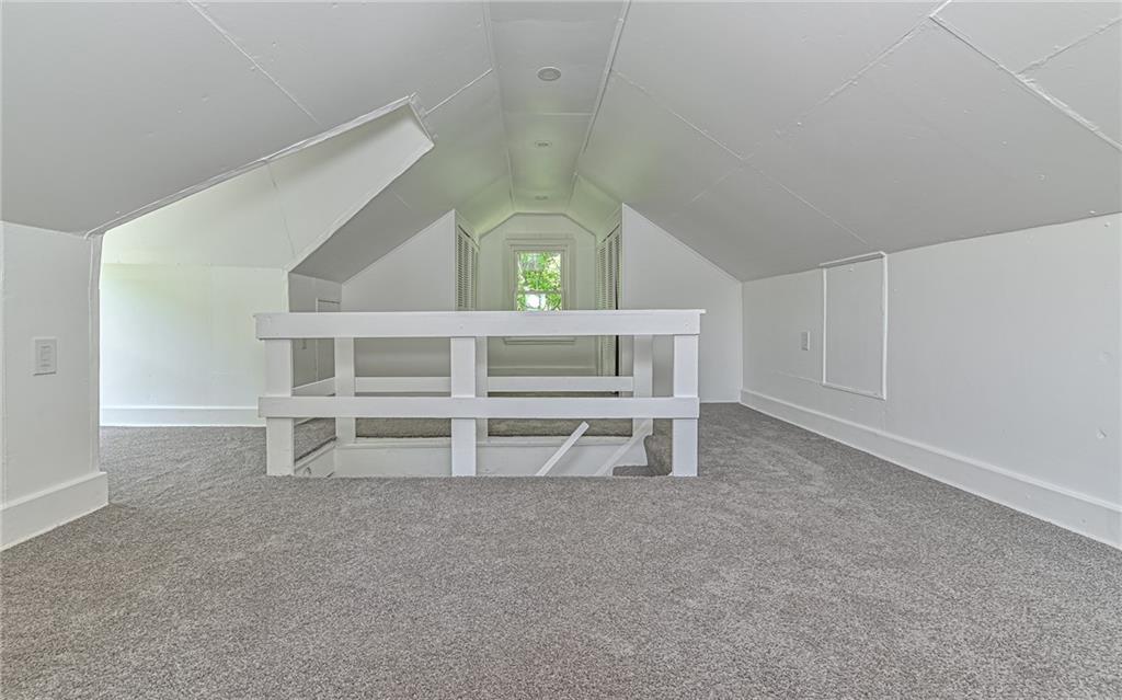 46 Winchell Street Pittsburgh, PA 15215 - Photo 14 of 18 Second level bonus room can be a bedroom, office, den, etc.