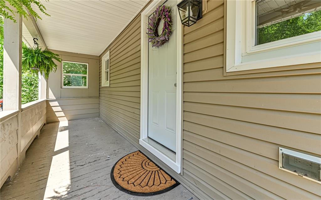 46 Winchell Street Pittsburgh, PA 15215 - Photo 17 of 18 Front porch is great size to sit out and enjoy the scenic view.