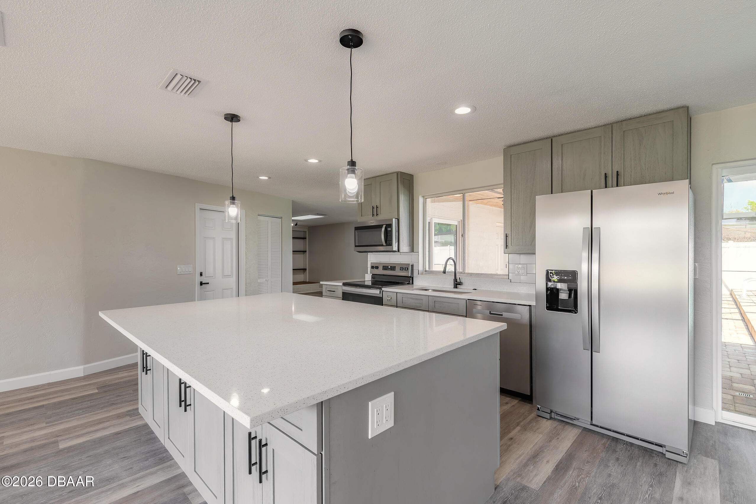 1209 Sunland Road Daytona Beach, FL 32114 - Photo 8 of 47 1209-20