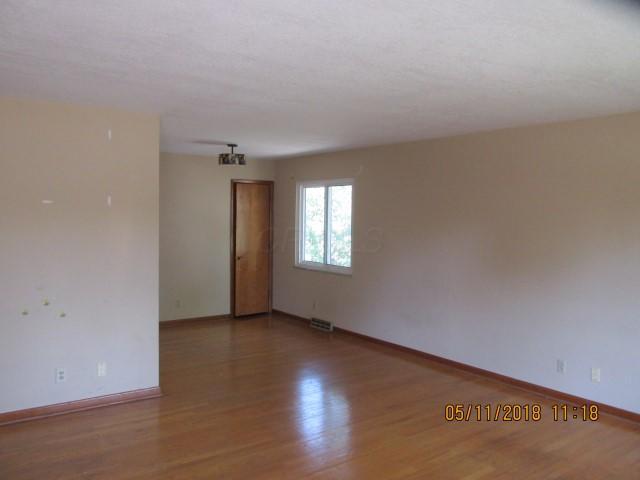 1203 Bernhard Road Columbus, OH 43227 - Photo 3 of 25 Gallery Image 3