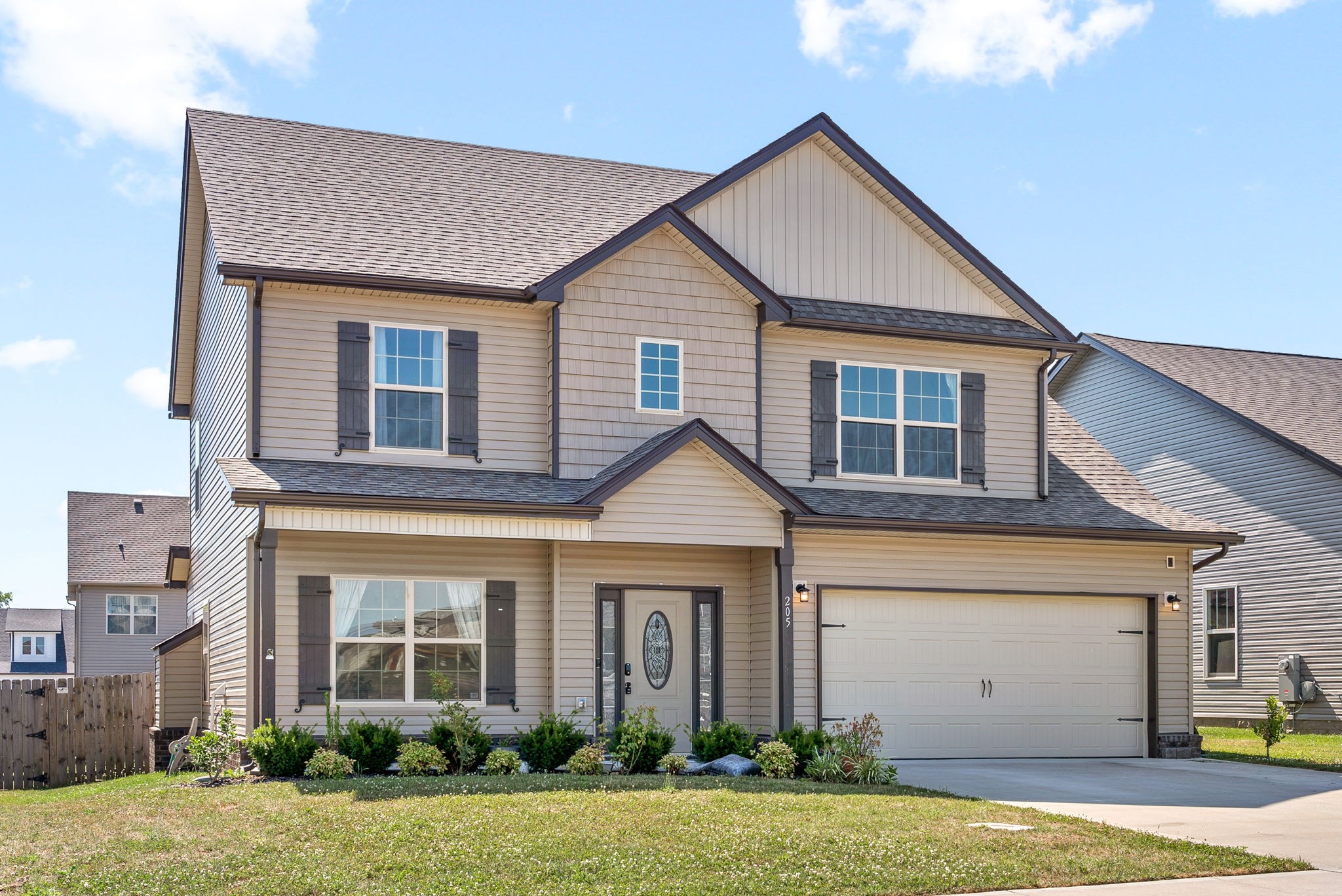 205 Elwell Road Clarksville, TN 37042 - Photo 3 of 35