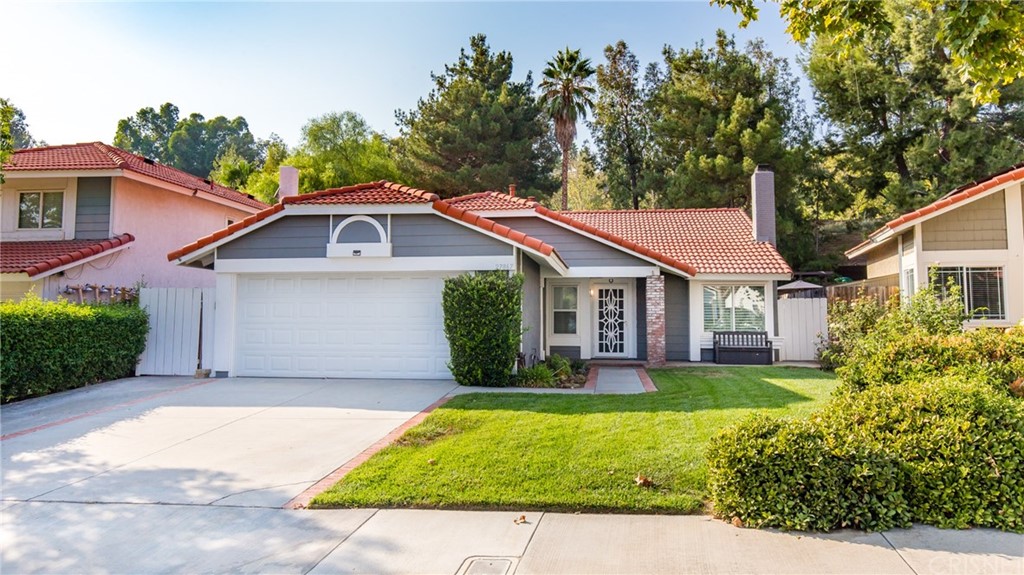 27867 Wakefield Road Castaic, CA 91384 - Photo 1 of 1 a view of a yard in front of house
