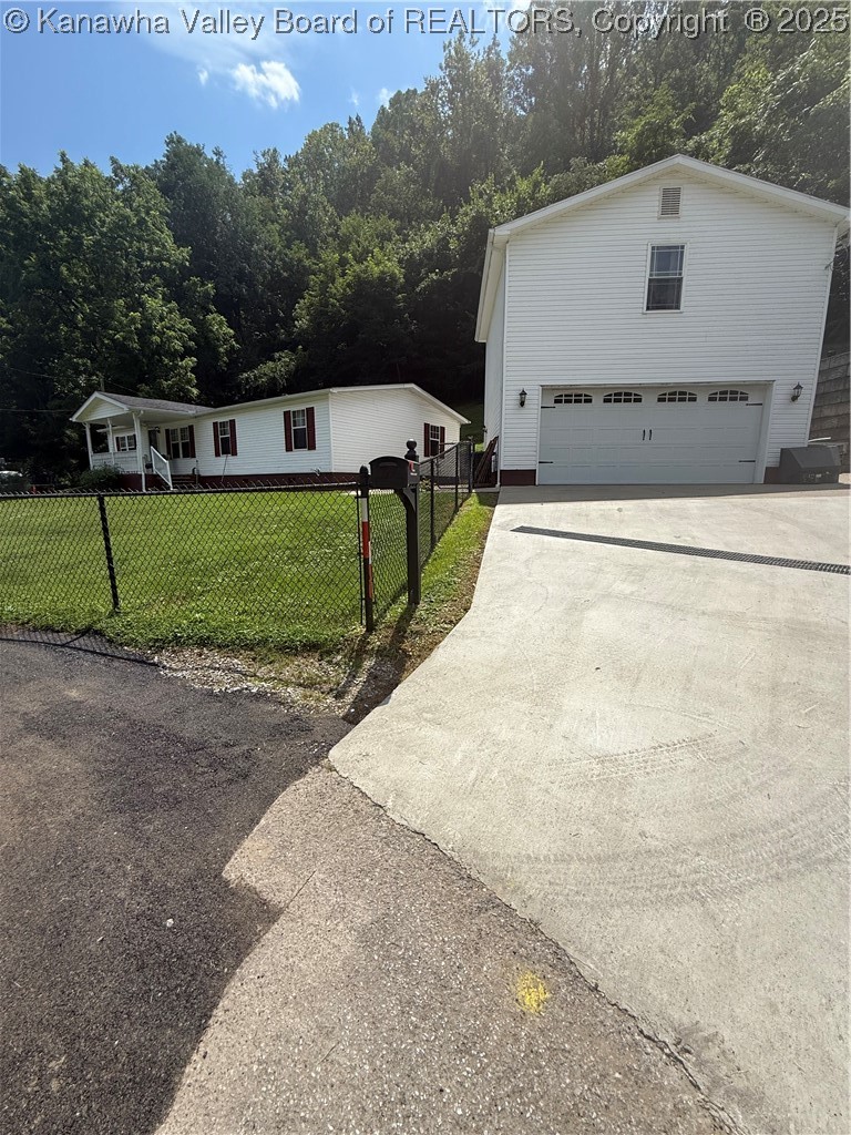 44 Hardy Camp Road Logan, WV 25601 - Photo 1 of 26 Gallery Image 1