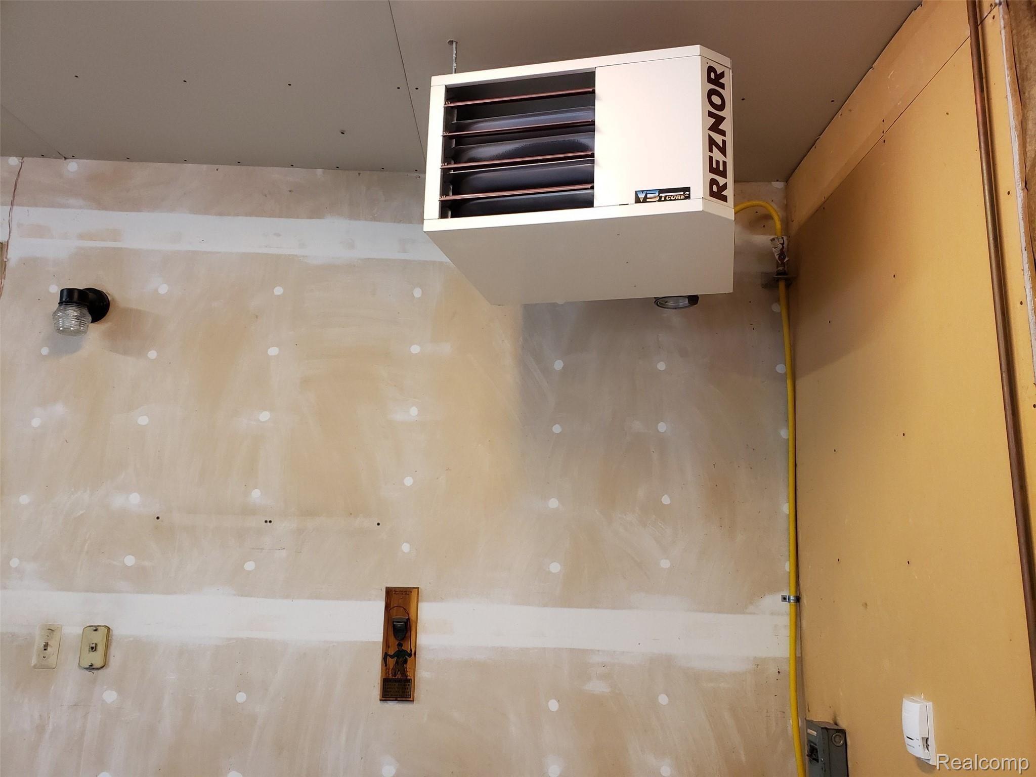 6023 Hatchery Road Waterford, MI 48327 - Photo 26 of 33 Heater in Garage.jpg