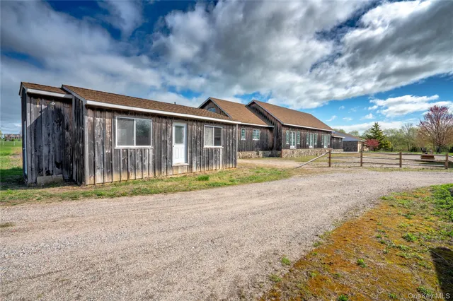 $2,495,000 | 29525 Main, Orient, NY 11957