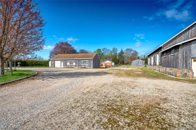 $2,495,000 | 29525 Main, Orient, NY 11957
