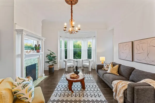 $1,495,000 | 483 Oak Street, San Francisco, CA 94102