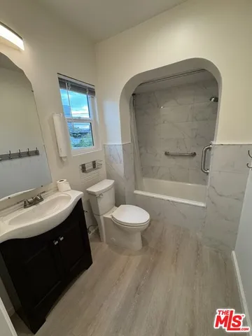 $8,000 | 6128 Maryland Drive, Los Angeles, CA 90048