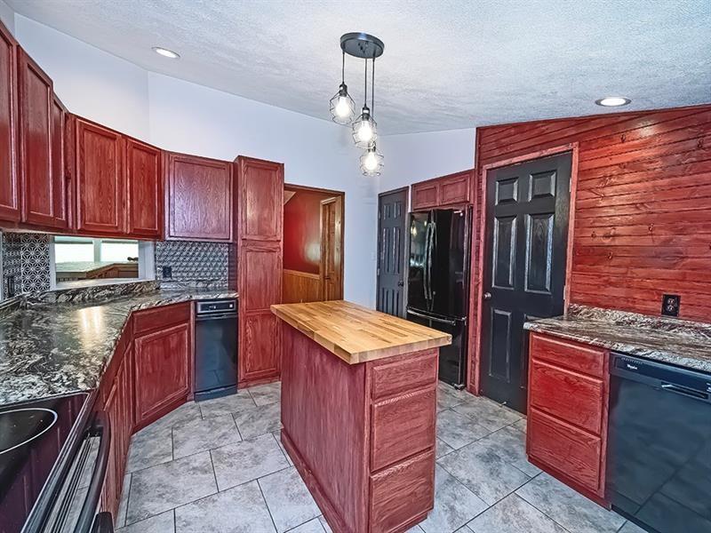 15951 West Lebanon Road Avonmore, PA 15618 - Photo 2 of 29 Gallery Image 2