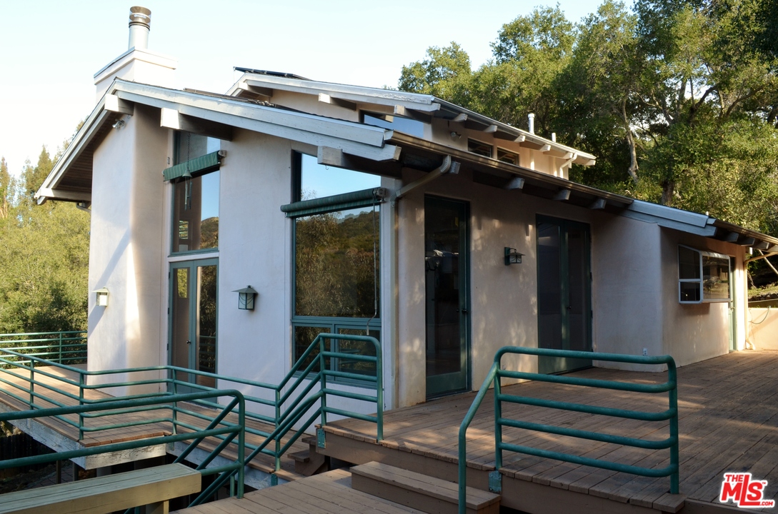 229 Muerdago Road Topanga, CA 90290 - Photo 30 of 35