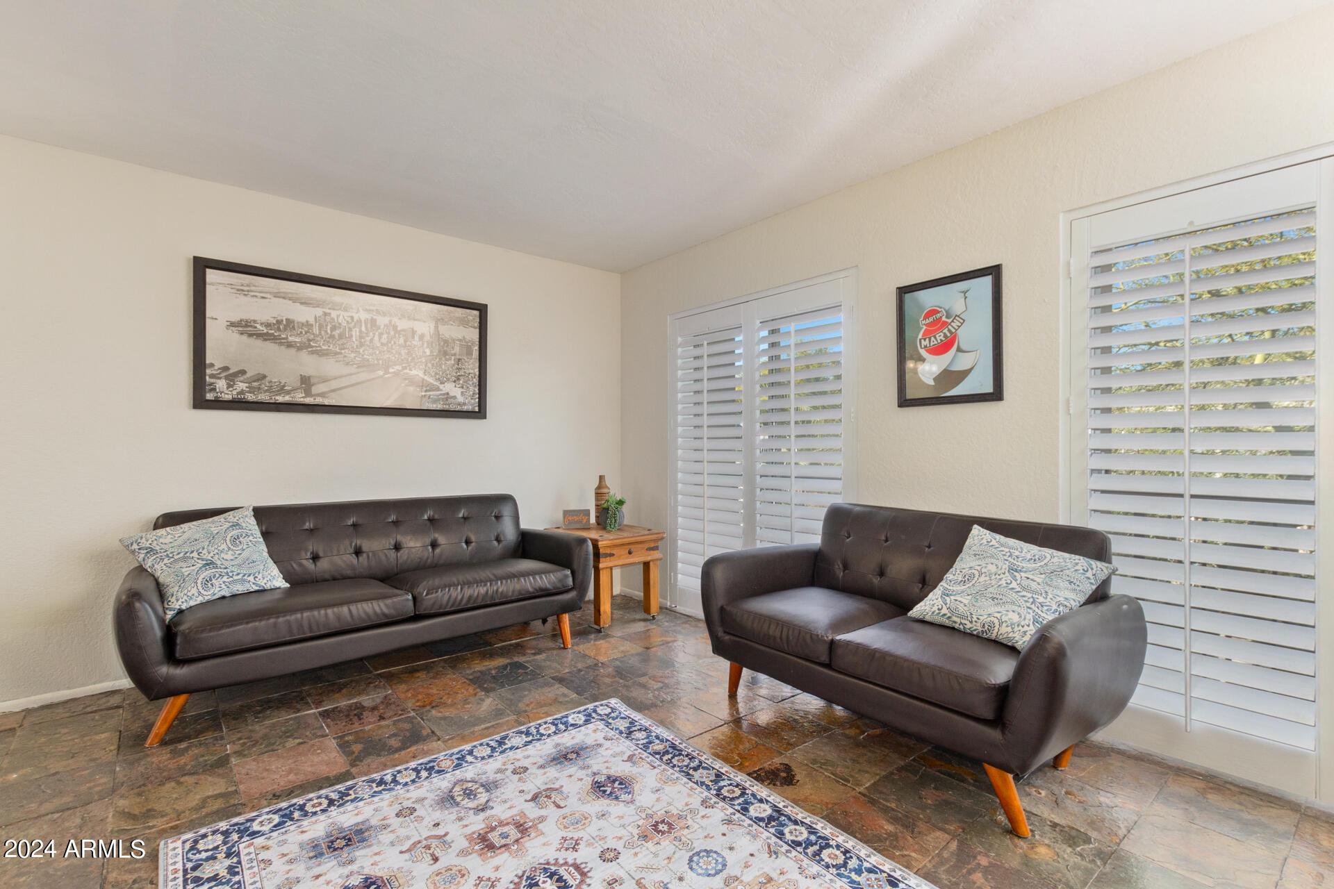 1012 East Osborn Road, Unit F Phoenix, AZ 85014 - Photo 4 of 26 04 - Osborn