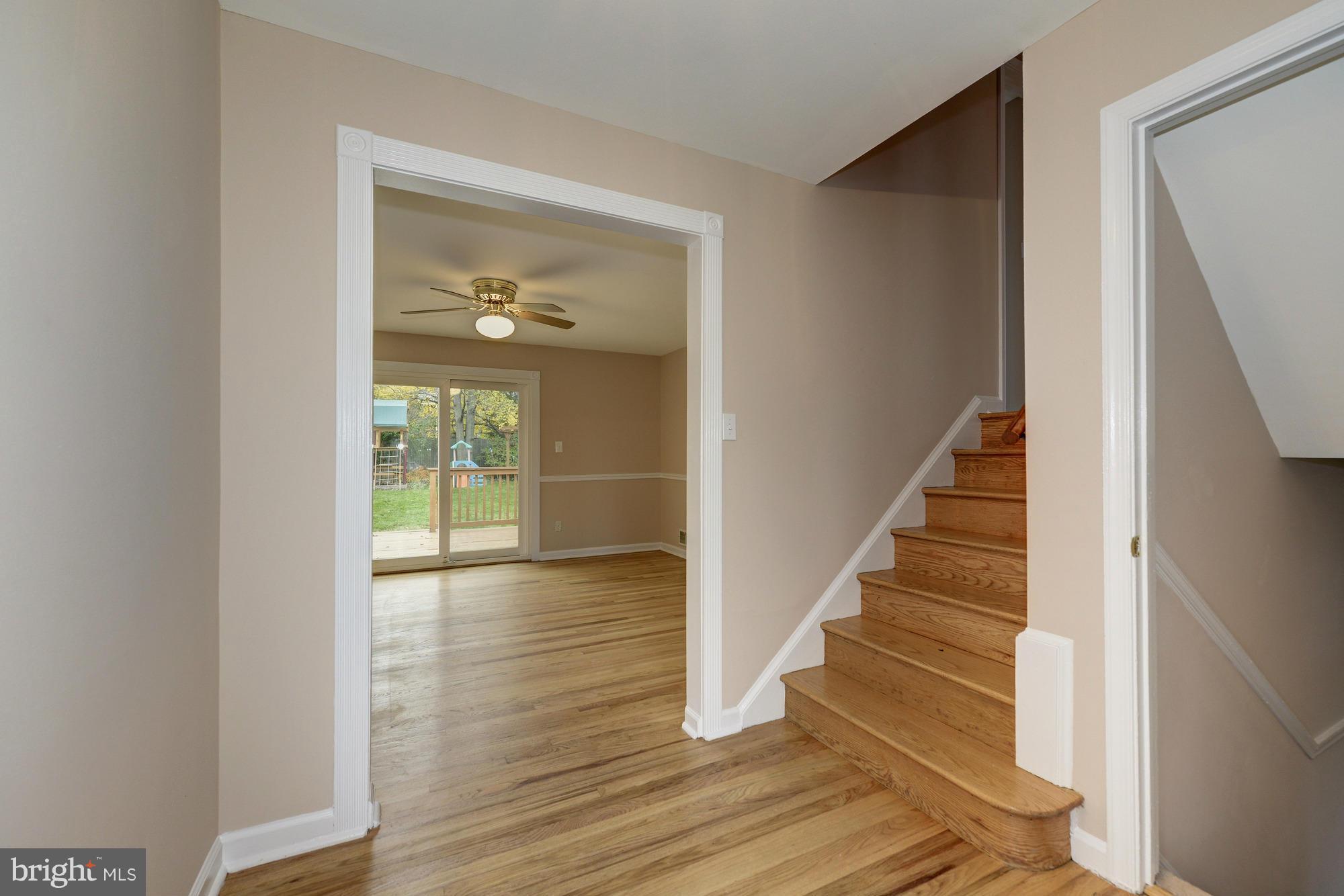 5815 Channing Road Springfield, VA 22150 - Photo 5 of 30 Foyer