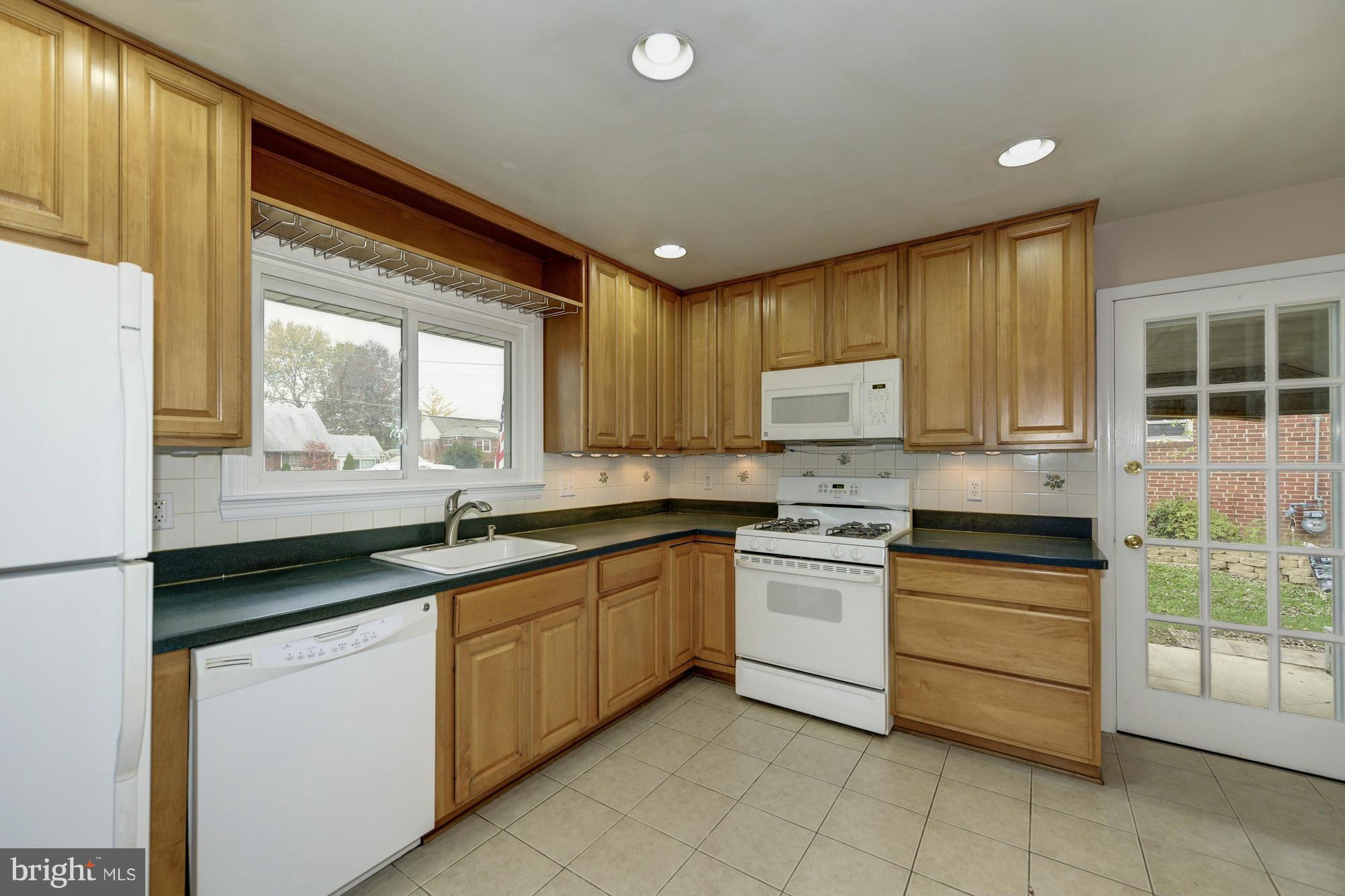 5815 Channing Road Springfield, VA 22150 - Photo 6 of 30 Updated Kitchen