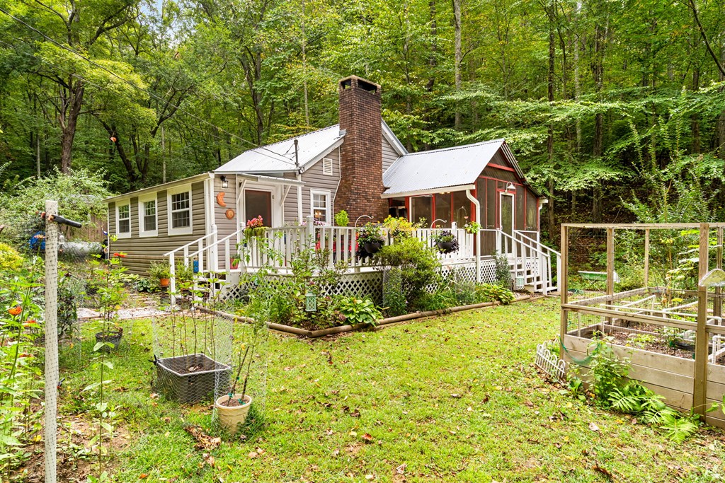 64 Timberline Road Murphy, NC 28906 - Photo 3 of 45 a view of a house with backyard and sitting area