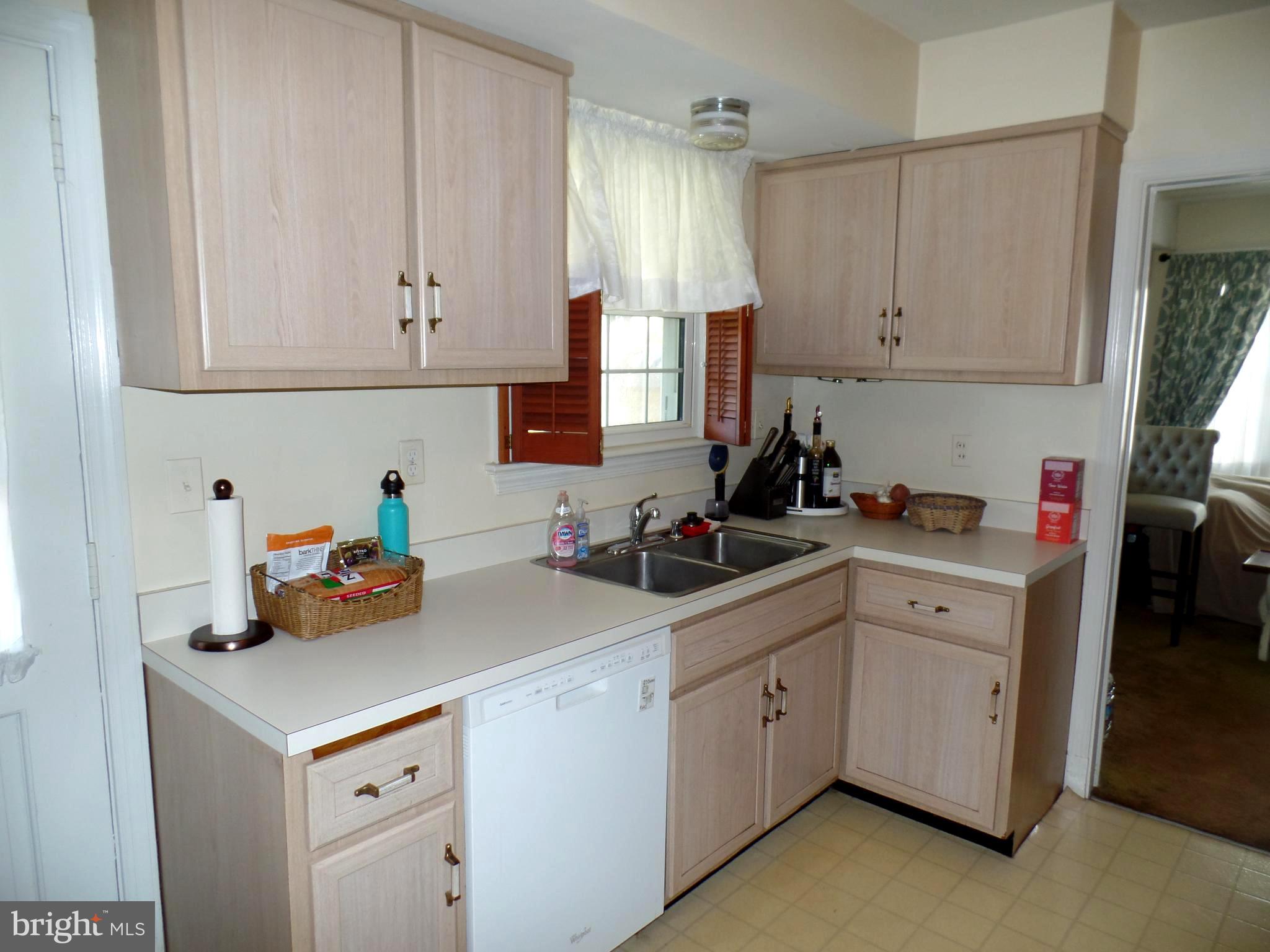 1708 Olney Road Falls Church, VA 22043 - Photo 8 of 10 Gallery Image 8