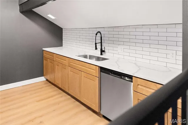 $508,500 | 2211 Menard Street, Unit R, St. Louis, MO 63104