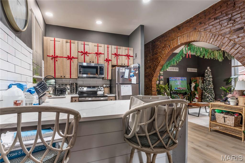 2211 Menard Street, Unit R St. Louis, MO 63104 - Photo 5 of 62