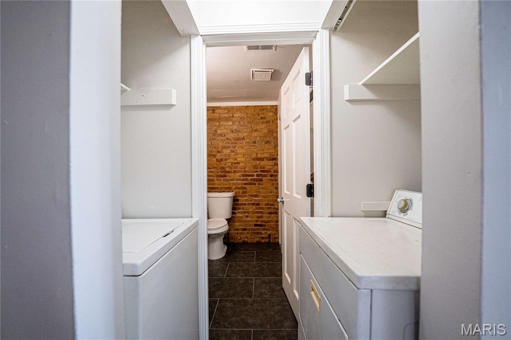 2211 Menard Street, Unit R St. Louis, MO 63104 - Photo 59 of 62