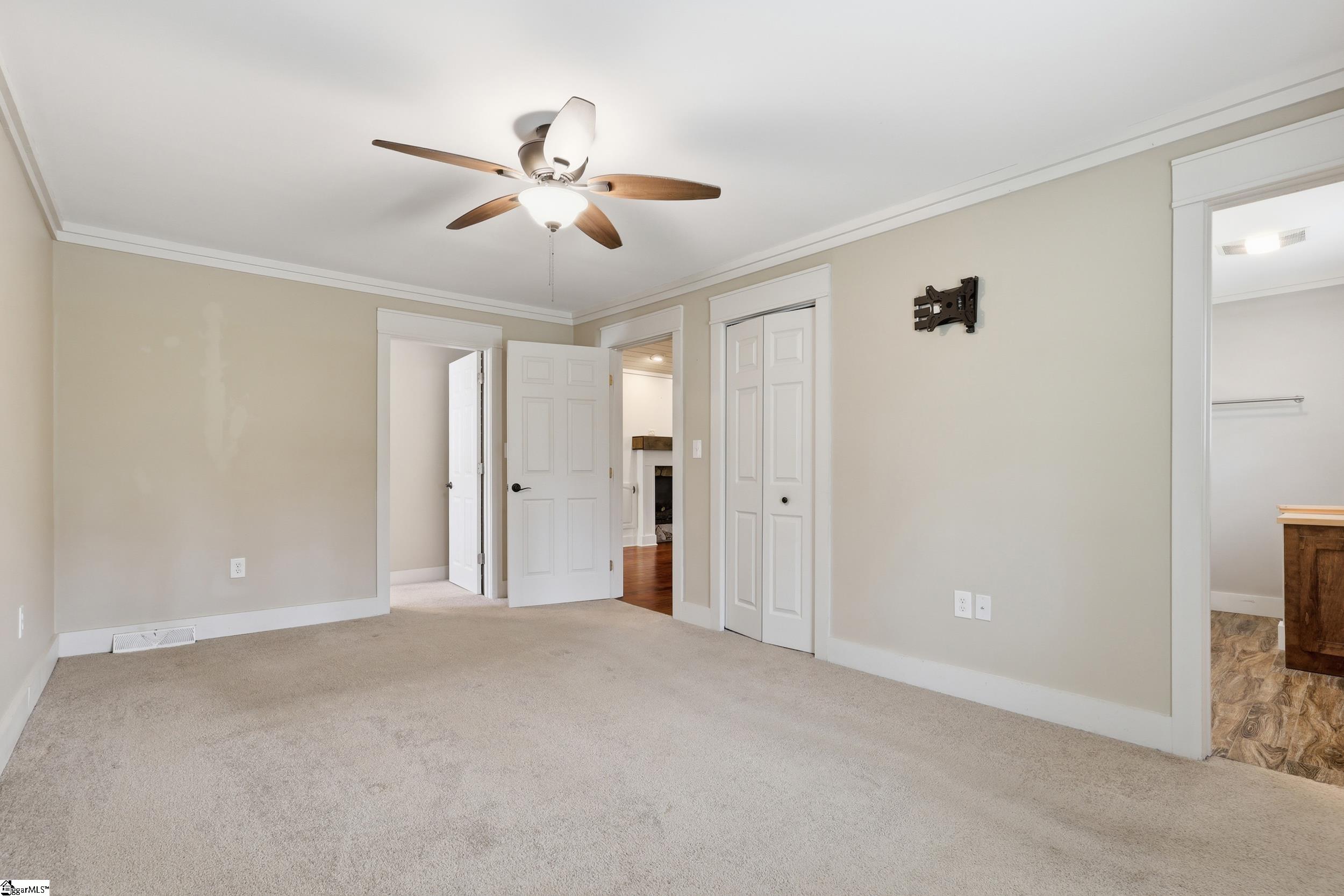 223 Meadow Lane Easley, SC 29642 - Photo 16 of 42