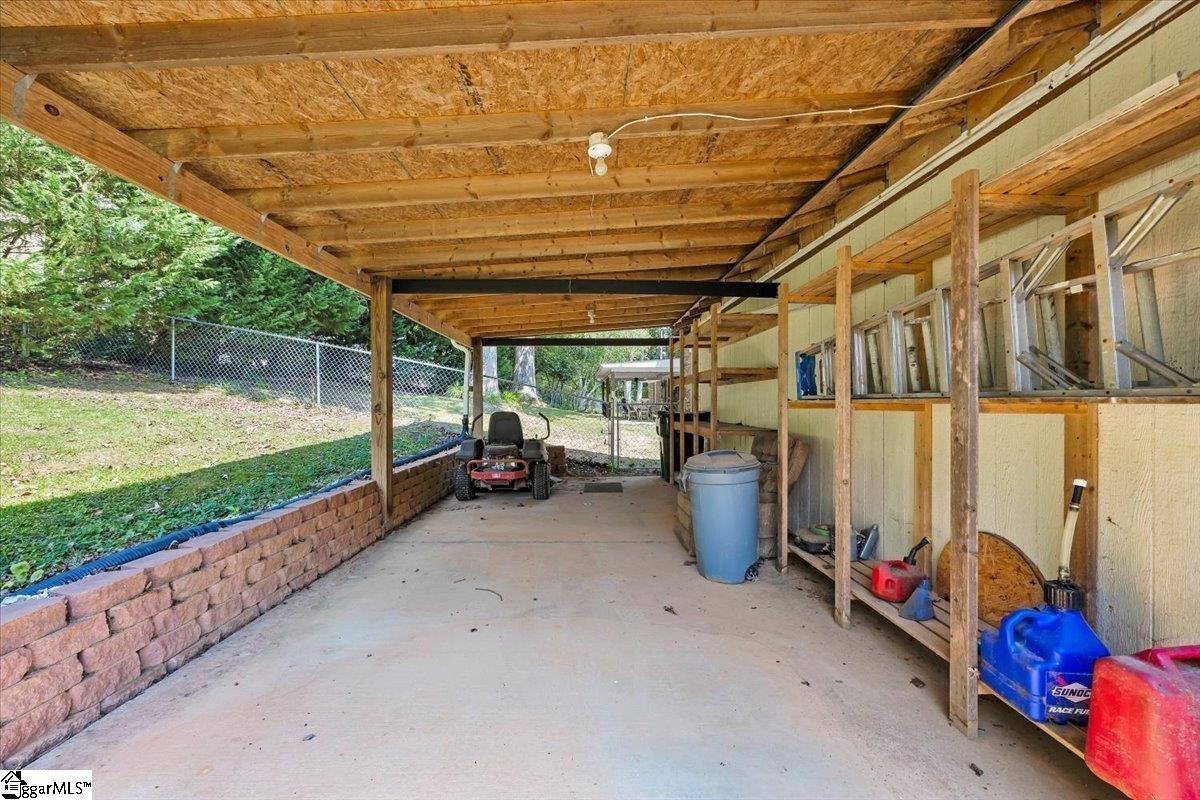 223 Meadow Lane Easley, SC 29642 - Photo 33 of 42