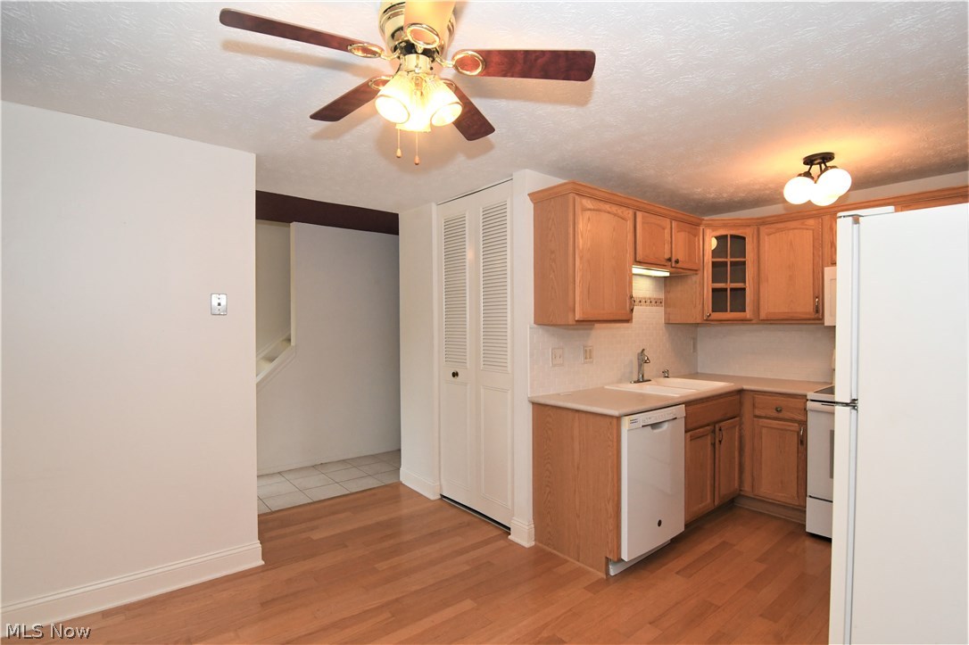 968 Hampton Ridge Drive Akron, OH 44313 - Photo 4 of 24