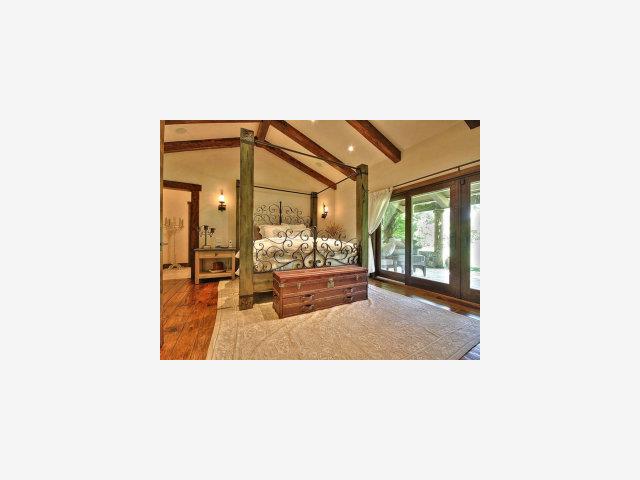 290 Ridgeway Road Woodside, CA 94062 - Photo 6 of 10