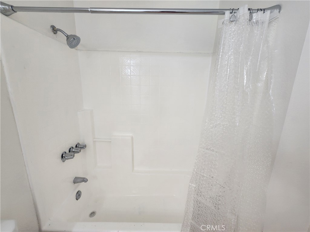 14006 Vanowen Street Van Nuys, CA 91405 - Photo 13 of 20