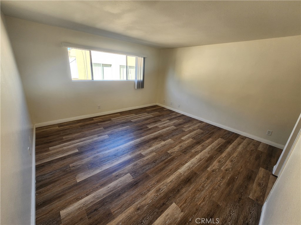 14006 Vanowen Street Van Nuys, CA 91405 - Photo 17 of 20