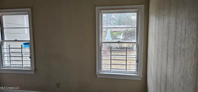 $58,900 | 1063 Voorhees Avenue, Jackson, MS 39209