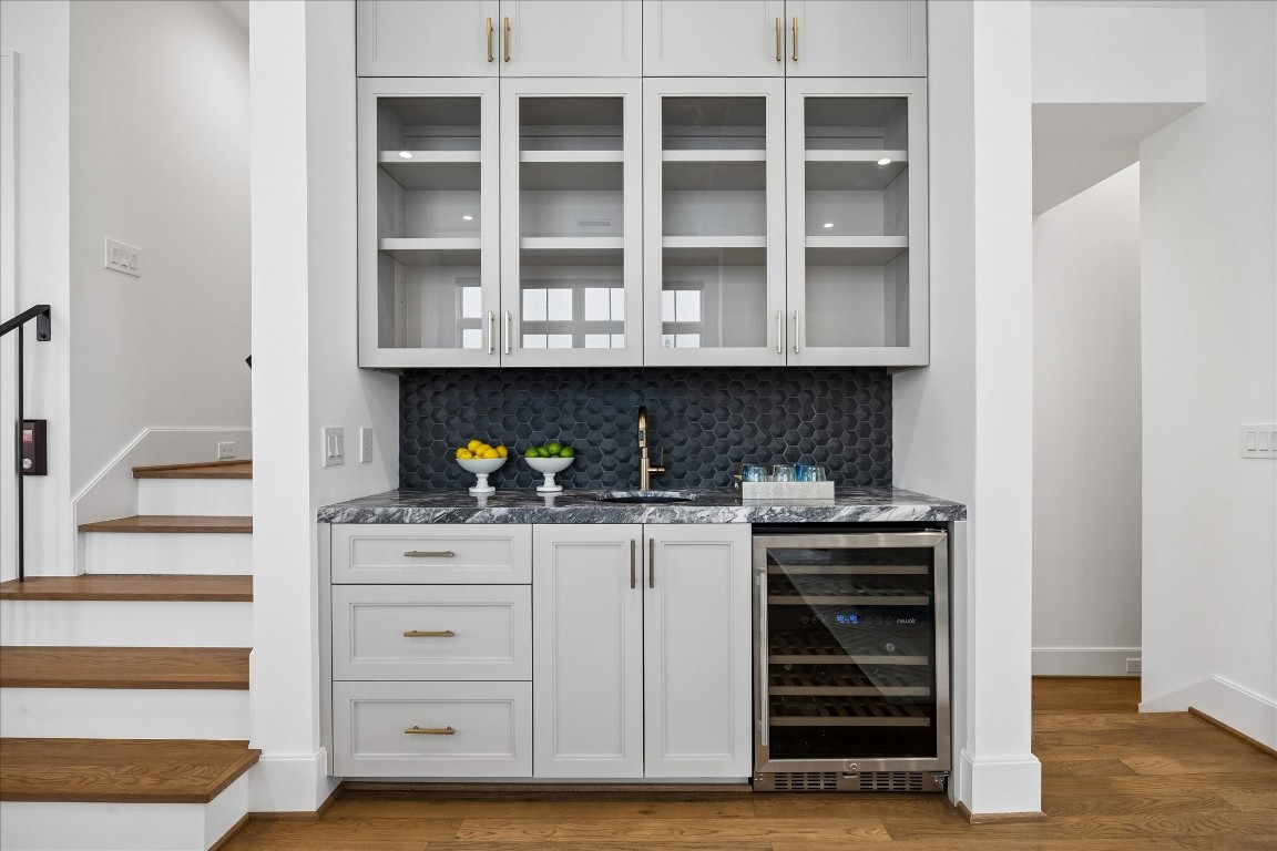 2326 Bissonnet Street Houston, TX 77005 - Photo 17 of 36