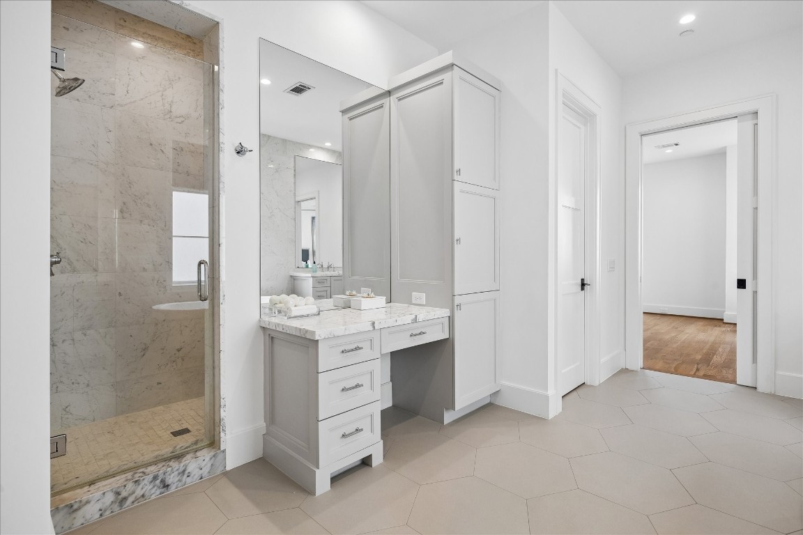 2326 Bissonnet Street Houston, TX 77005 - Photo 22 of 36