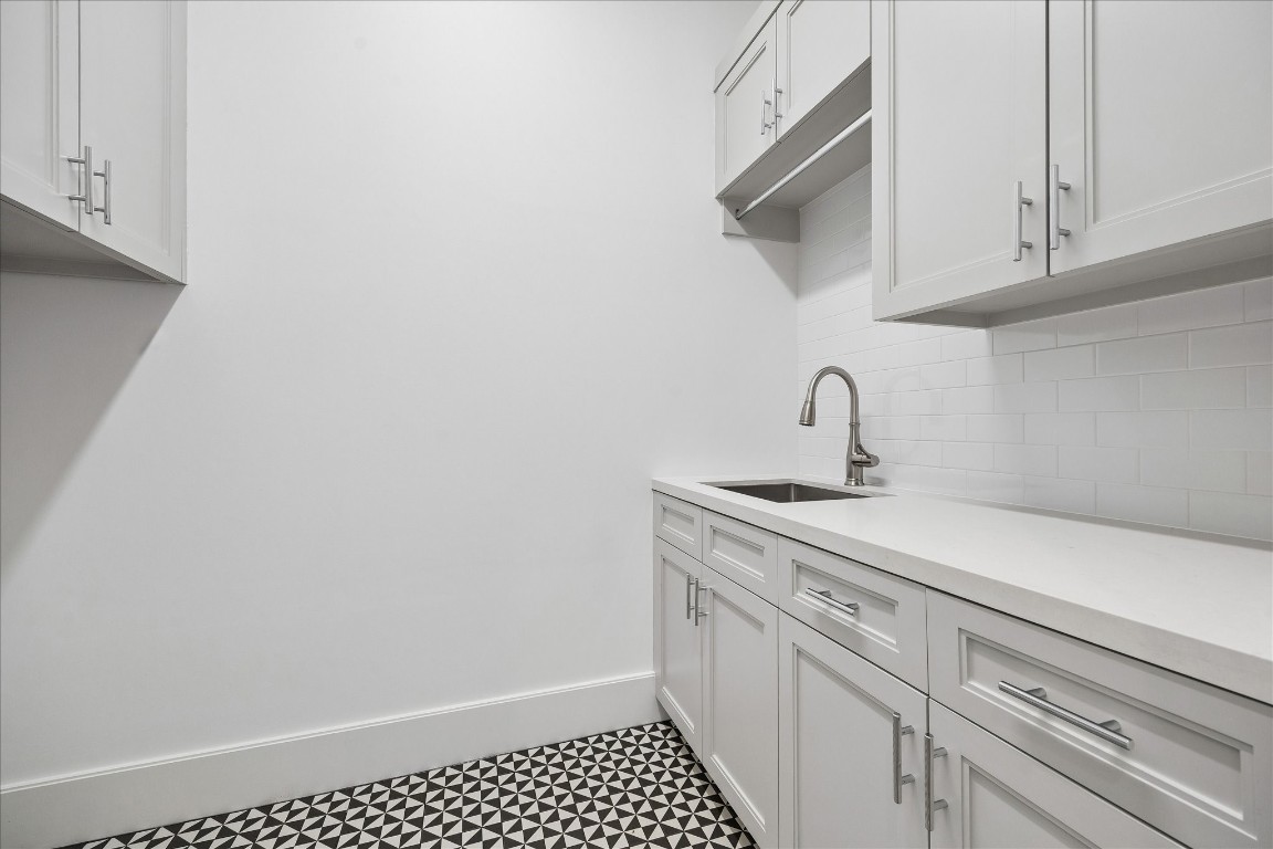 2326 Bissonnet Street Houston, TX 77005 - Photo 31 of 36