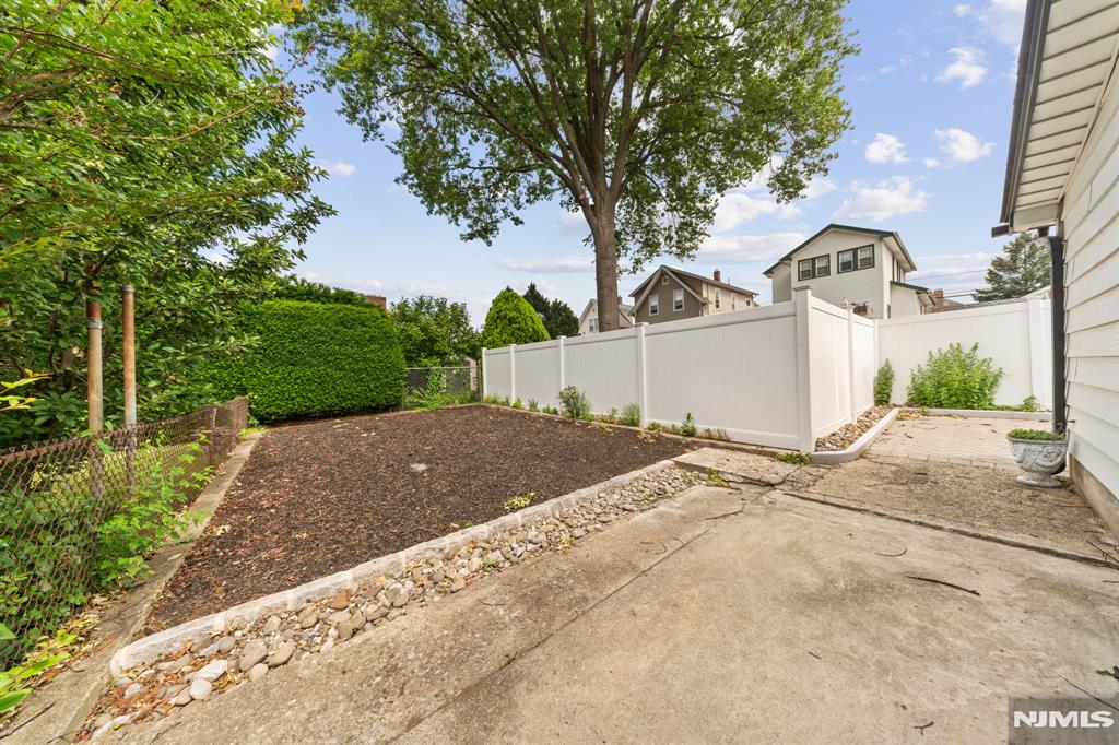 271 Travers Place Lyndhurst, NJ 07071 - Photo 50 of 50