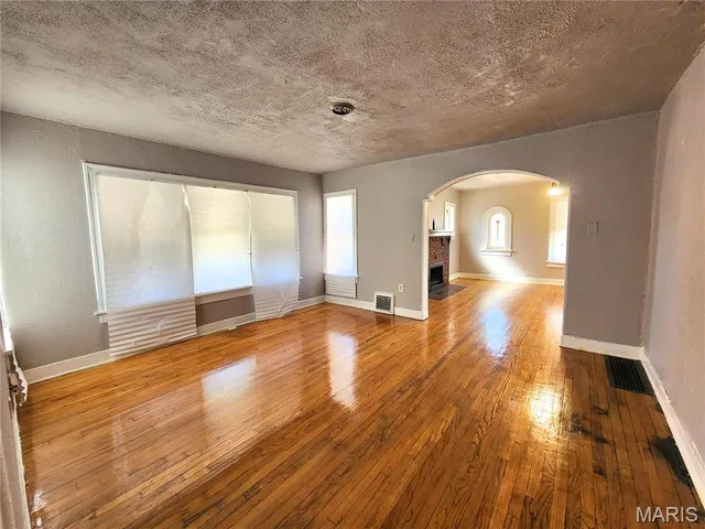 $70,000 | 800 North 24th Street, East St. Louis, IL 62205