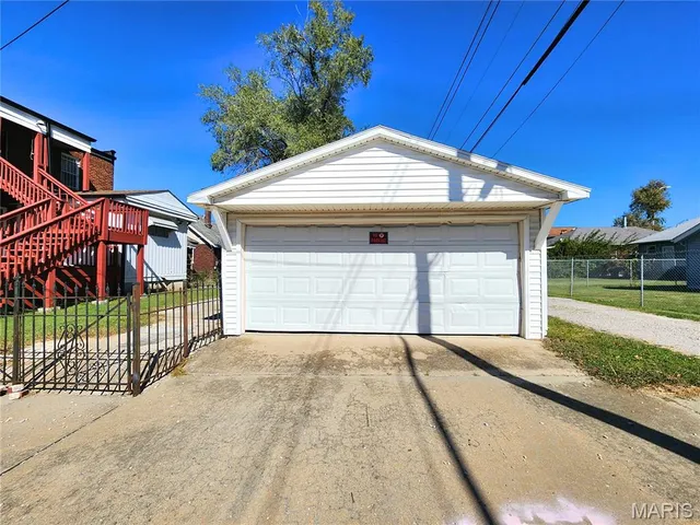 $70,000 | 800 North 24th Street, East St. Louis, IL 62205