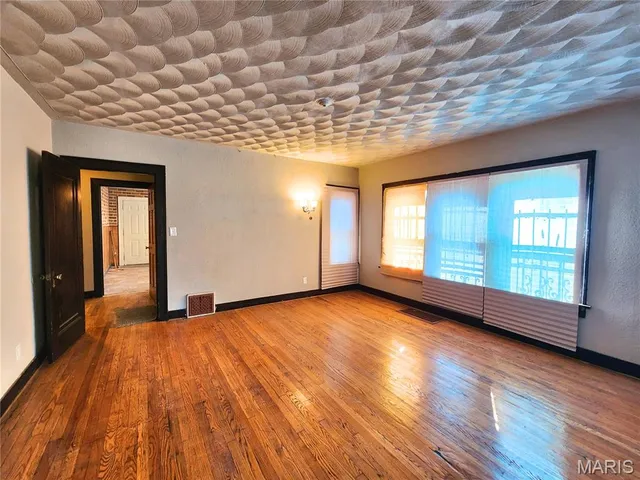 $70,000 | 800 North 24th Street, East St. Louis, IL 62205