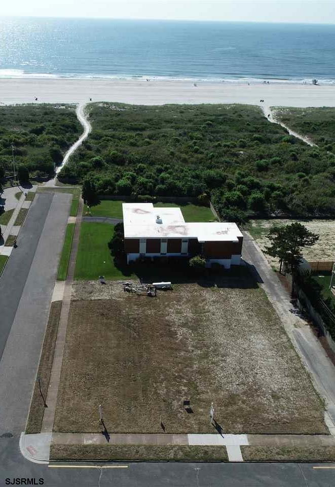 2502 Ocean Avenue Brigantine, NJ 08203 - Photo 3 of 11 a view of a ocean from a yard