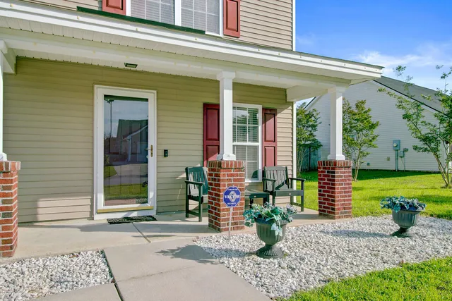 $335,000 | 149 Salem Creek Drive, Goose Creek, SC 29445