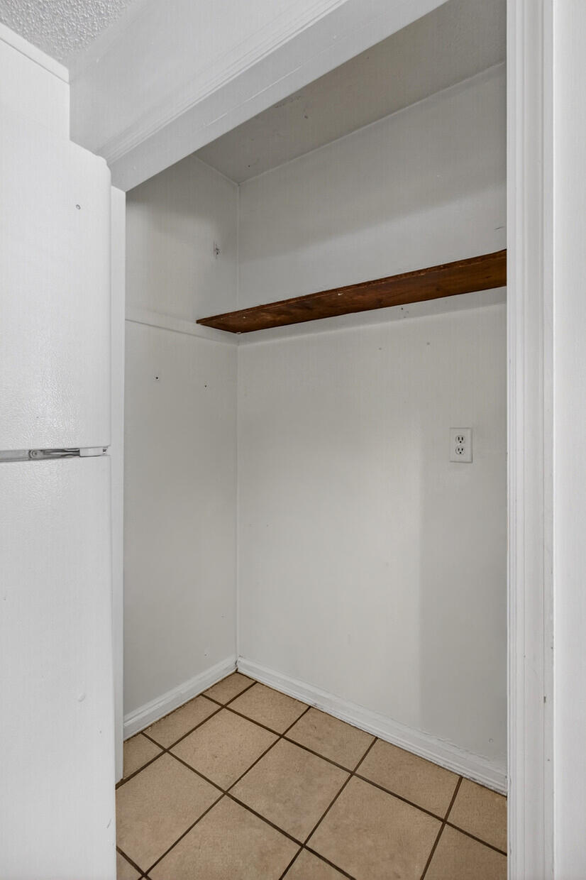 809 Sandpiper Drive Ladson, SC 29456 - Photo 14 of 30 14_14_mls (5) (1)