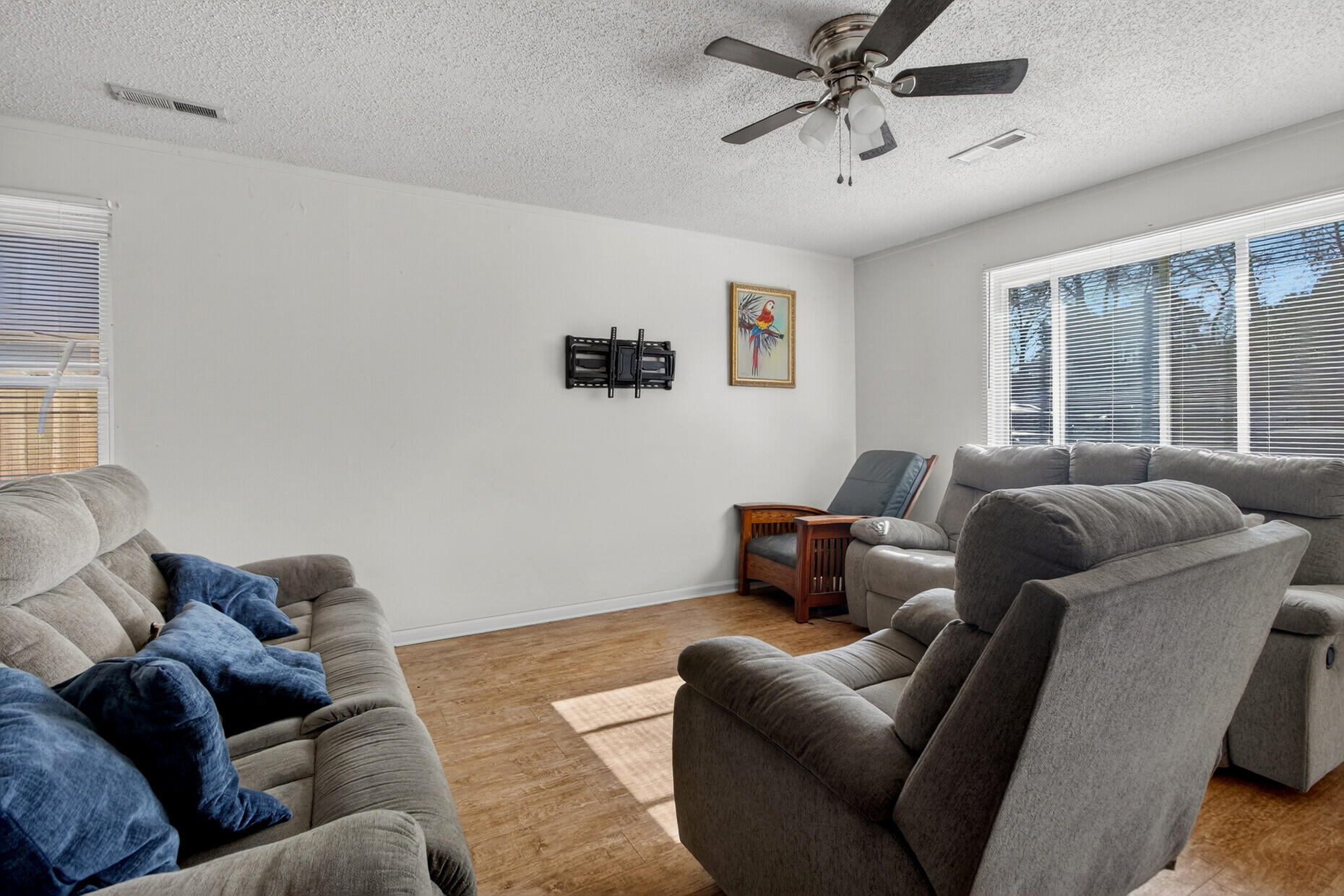 809 Sandpiper Drive Ladson, SC 29456 - Photo 8 of 30 08_8_mls (6) (1)