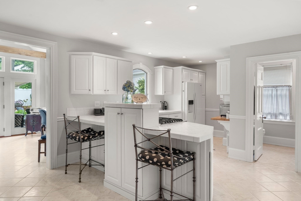 58 Brook Street Scituate, MA 02066 - Photo 6 of 42
