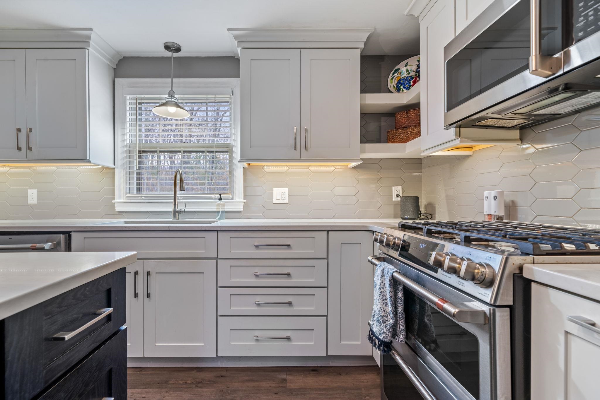 25 Ridgewood Drive Bow, NH 03304 - Photo 9 of 34